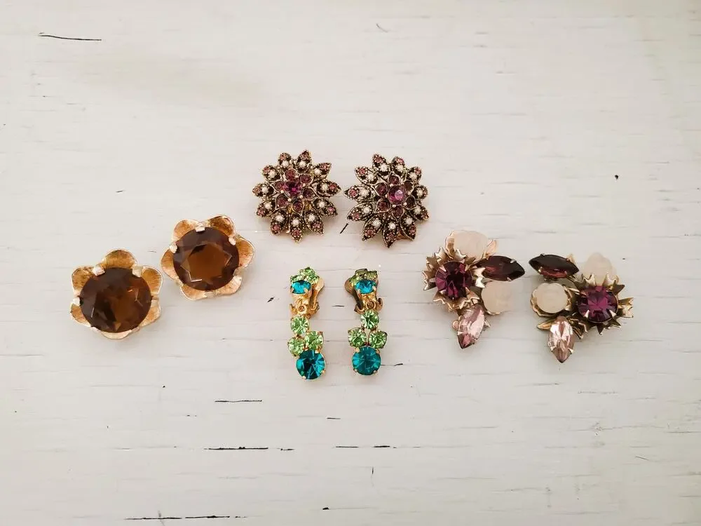 Lot of Vintage Mid Century Gorgeous Clip On Earrings